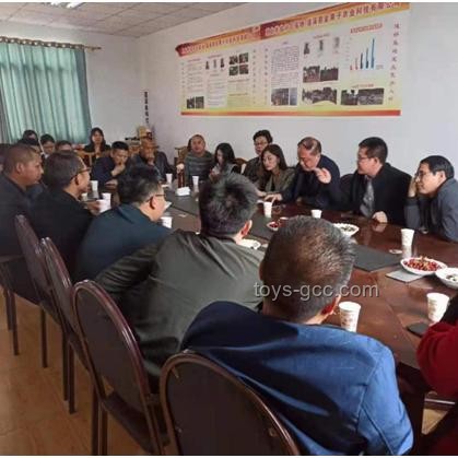 中央文件再提“涨工资”，工资改革，经济振兴，就业市场，消费潜力